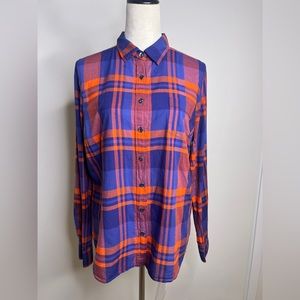 J.Crew 🌟excellent condition🌟 plaid shirt with pocket and extra button